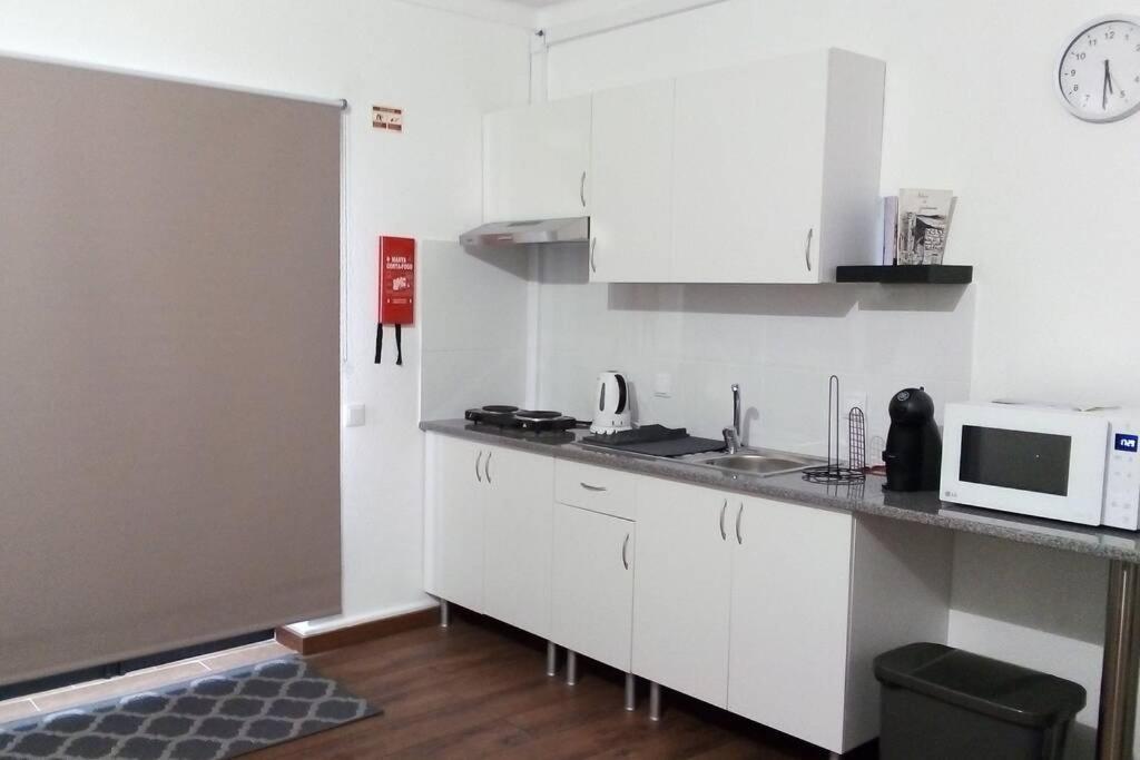 De Ca - Suite Com Acesso Independente E Kitchenette Луса Экстерьер фото